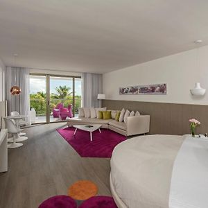 Honeymoon Suite Adults over 18 years old only
